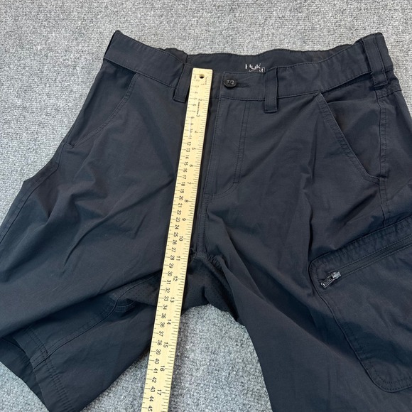 Huk Next Level 10.5" Shorts Mens M Black Fishing Stretch Outdoors Vented Stretch - Picture 10 of 12